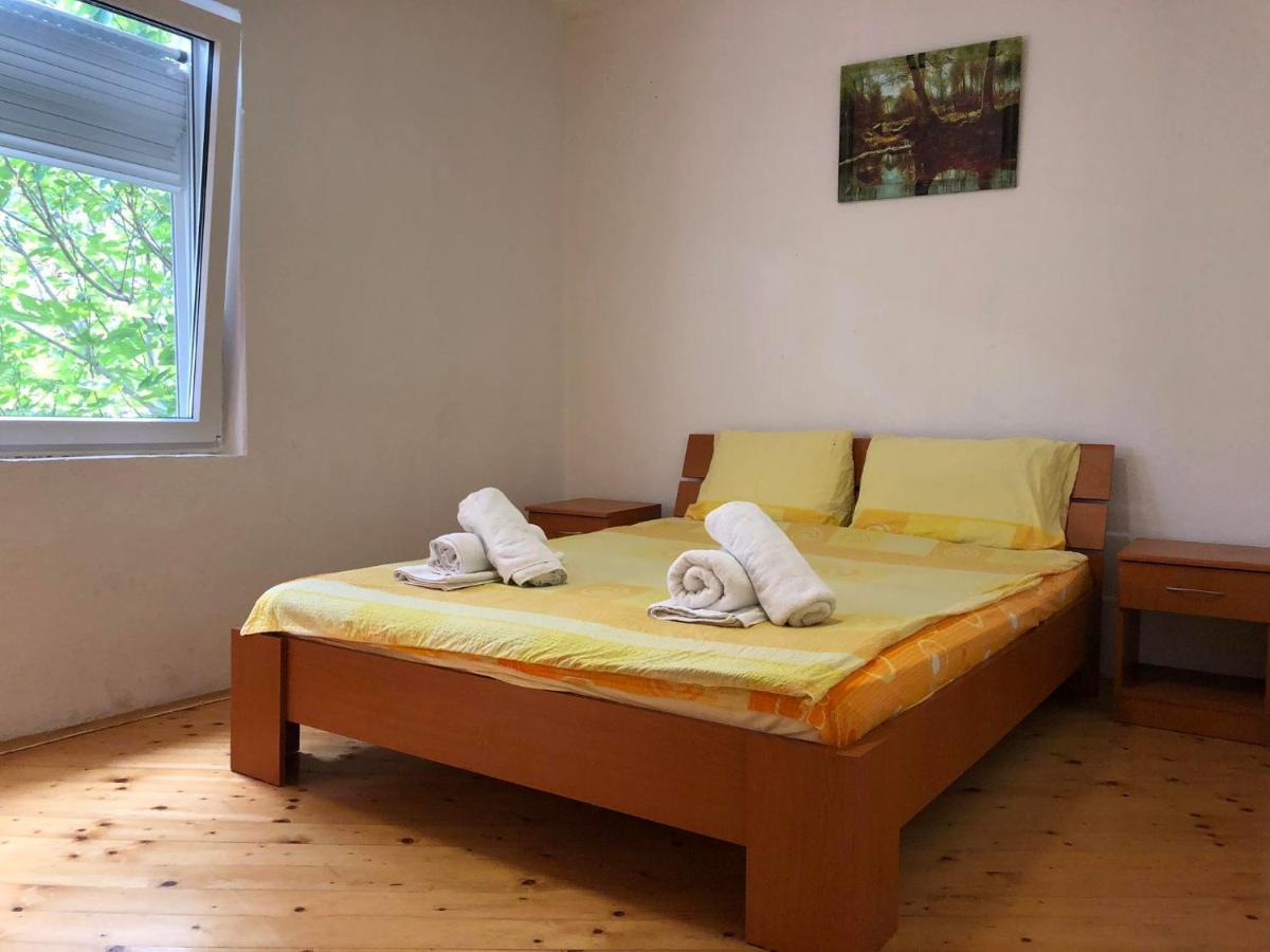 Apartments Veronika โอครีด ภายนอก รูปภาพ